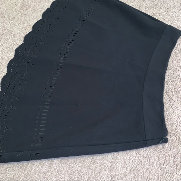 LOFT Woman’s Size 6 Skirt Black NWT - Picture 7 of 16
